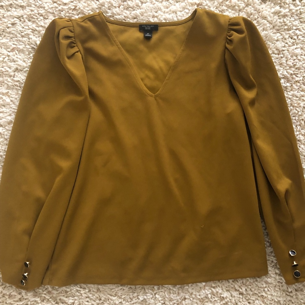 Ann Taylor long sleeve, like new